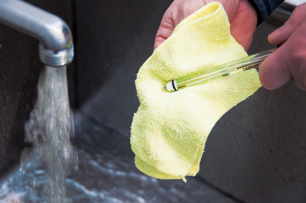 清洗六價(jià)鉻的實(shí)驗(yàn)玻璃容器 清洗六價(jià)鉻的實(shí)驗(yàn)玻璃容器